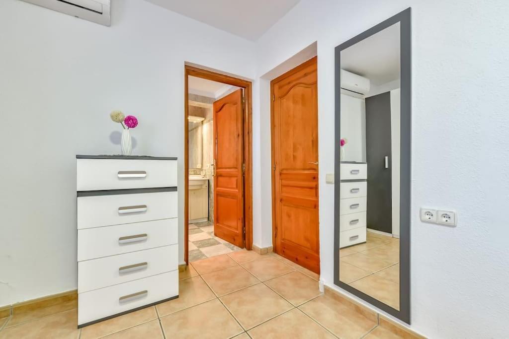 Villas Guzman - Mouna Calpe Bagian luar foto